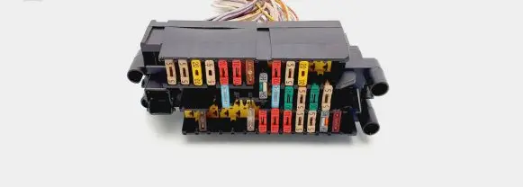 Citroen Berlingo Fuse module 9635518280
