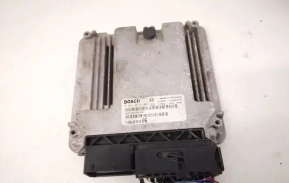 Mitsubishi Outlander Engine control unit/module 1860a906 0281014108