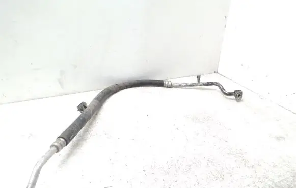 Subaru Forester SF Air conditioning (A/C) pipe/hose