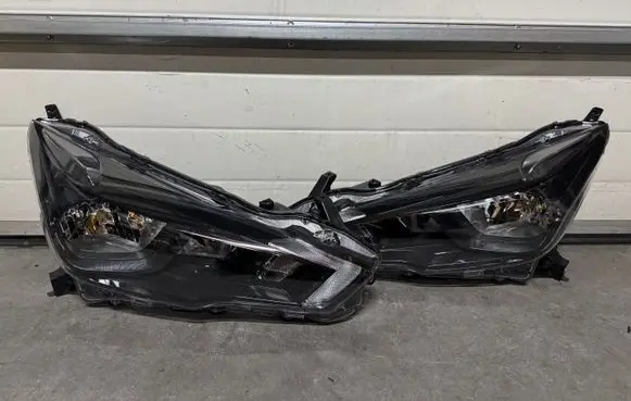 Nissan Micra K14 Headlights/headlamps set 260605FA0B 260105FA0B