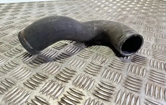 Ford Transit Intercooler hose/pipe