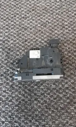 Citroen Jumper Front door lock 1350150080