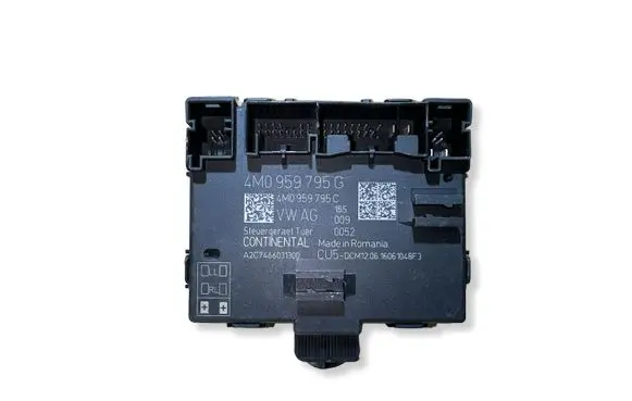 Audi Q7 4M Door control unit/module 4M0959795G