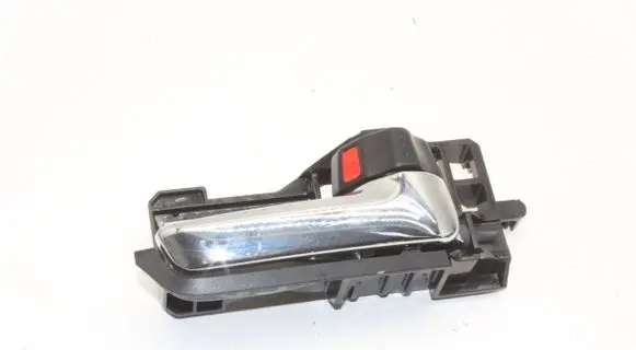 Suzuki Ignis Rear door interior handle