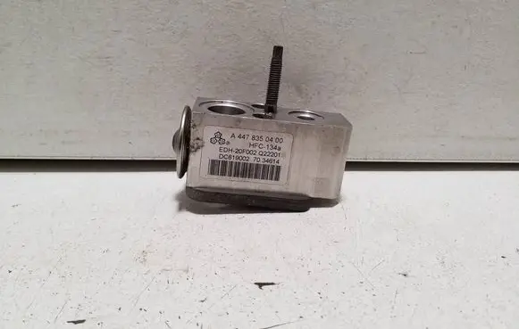 Mercedes-Benz Vito Viano W447 Air conditioning (A/C) expansion valve A4478350400 DC819002