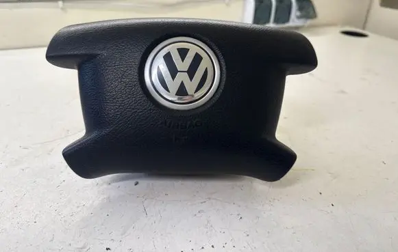 Volkswagen Multivan T5 Steering wheel airbag 7H0880201K 001WW00C9Y90
