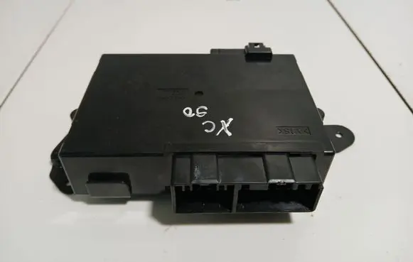 Volvo XC90 Seat control module 30675575 30739042