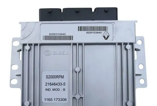 Renault Clio II Engine control unit/module 8200153840