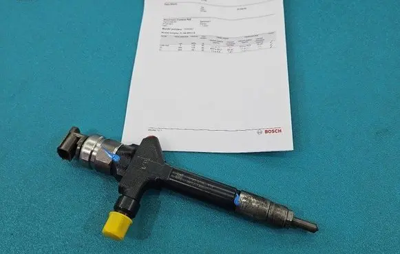 Fuel injector