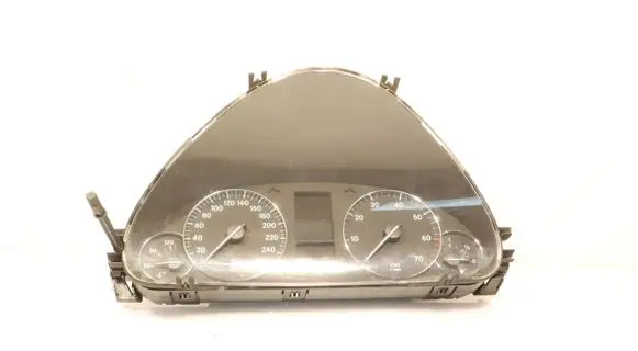 Mercedes-Benz C W203 Clock 