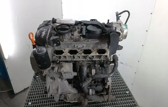 Volkswagen PASSAT CC Engine CAW