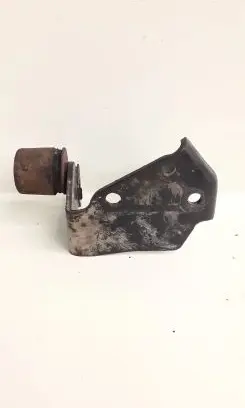 Toyota Avensis T250 Gear shift cable bracket 