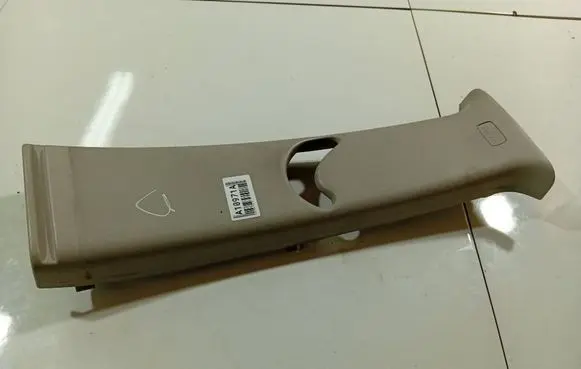 KIA Ceed (B) pillar trim (top) 769131HD
