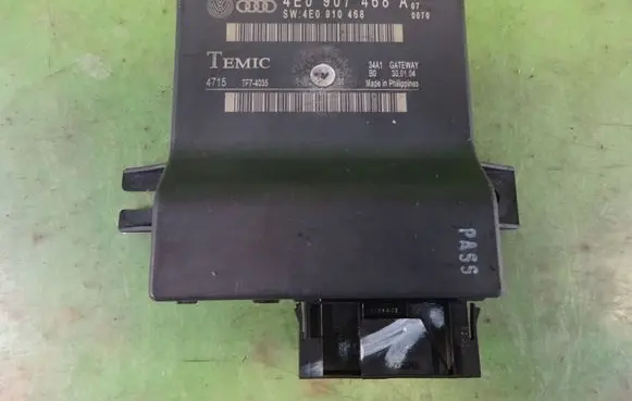 Audi A8 S8 D3 4E Other control units/modules 4E0907468A