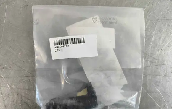 Mercedes-Benz Vaneo W414 Sliding door trim A0007660307