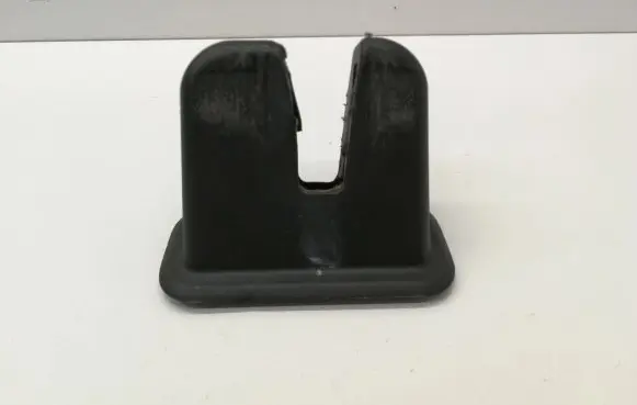 Audi A6 S6 C6 4F Tailgate/boot lid lock trim 4E0827520B
