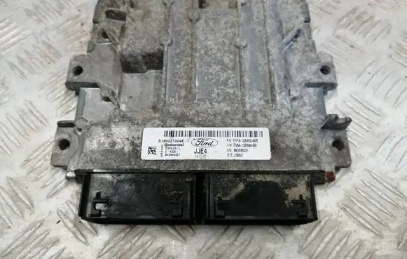 Ford Focus Engine control unit/module F1FA12A650ANE 180221004E 843596321