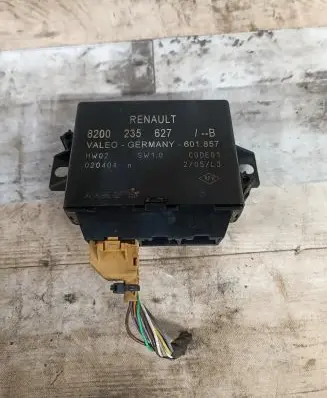 Renault Espace - Grand espace IV Parking PDC control unit/module 8200235627