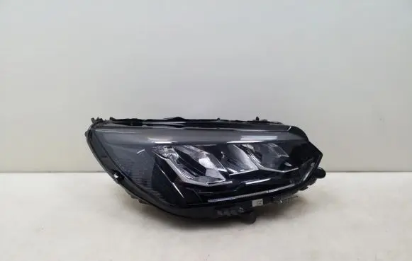 Peugeot 2008 II Headlight/headlamp 9833036180