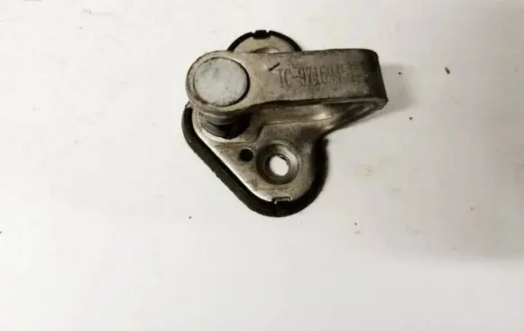Iveco Daily 30.8 - 9 Front door lock loop/hook striker 97169451
