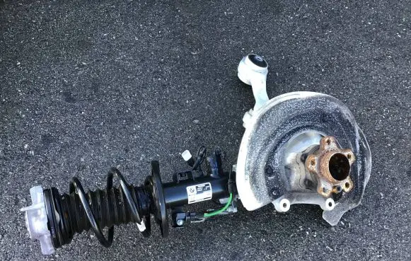 BMW 4 G22 G23 G24 G26 Front wheel hub spindle knuckle 6886252 6899176