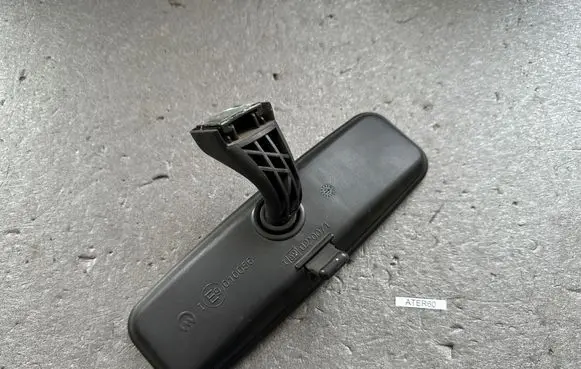 Nissan Terrano Rear view mirror (interior) 963217F000