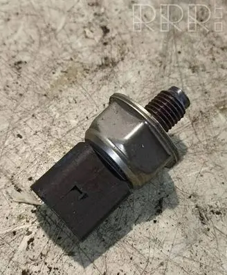Fuel pressure sensor