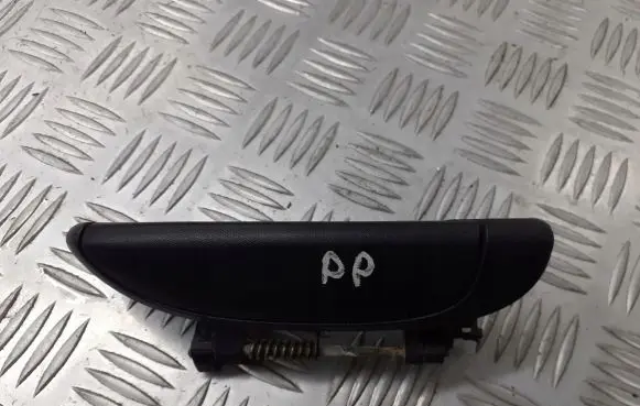 Renault Scenic I Front door exterior handle/bracket 7700830038