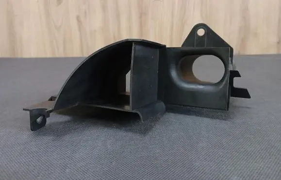 Mercedes-Benz SLK R170 Air intake duct part 1705280204 A1705280204