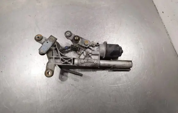 Subaru Legacy Front wiper linkage and motor 383796l 4x0532214