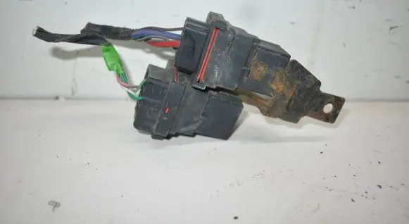 Dodge Grand Caravan Coolant fan relay 68137916AA
