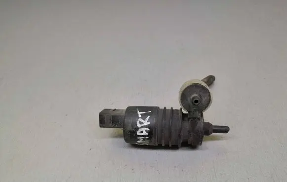 Volkswagen Golf V Windscreen/windshield washer pump PA6GBGF30 PA6GBGF80
