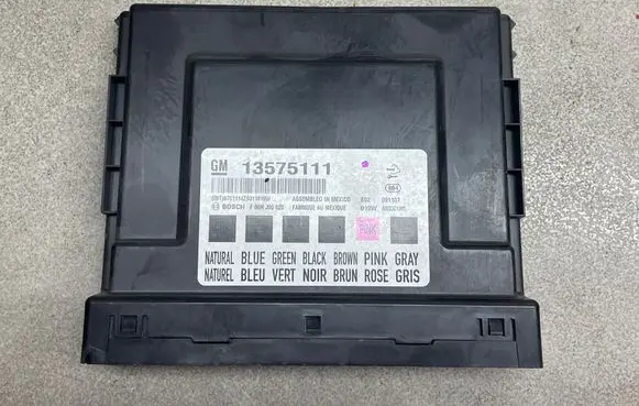 Opel Astra J Comfort/convenience module 13575111