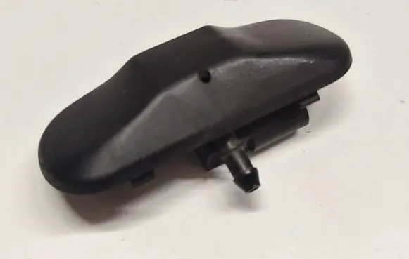 Volkswagen PASSAT B6 Windshield washer spray nozzle 5M0955986