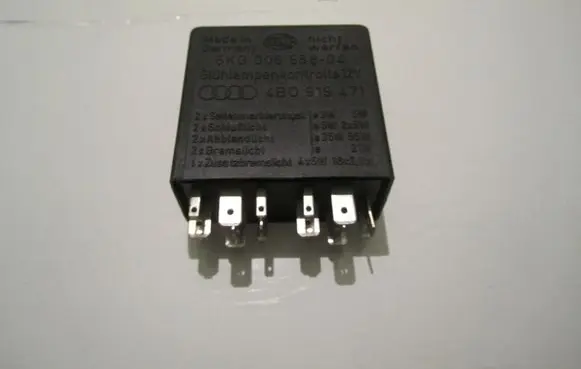 Audi A6 S6 C5 4B Other relay 4B0919471