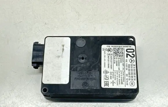 Mercedes-Benz C W205 Distronic sensor radar A0009058104 A0009028824 A0009056700