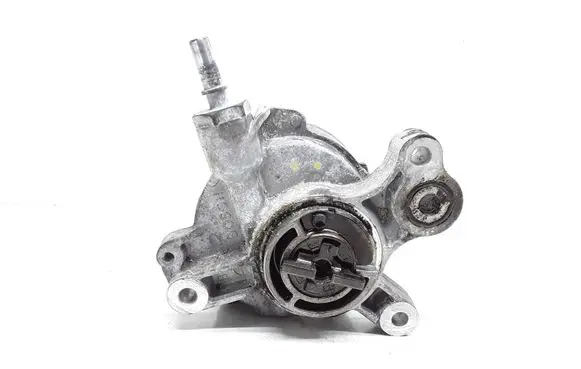 Ford Focus Vacuum pump D1651C10505T