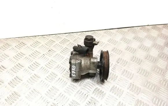 Hyundai Getz Power steering pump 5711010000 YSEB20 YTS4