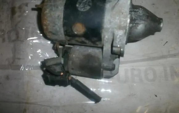 Mazda 323 F Starter motor m3t38882