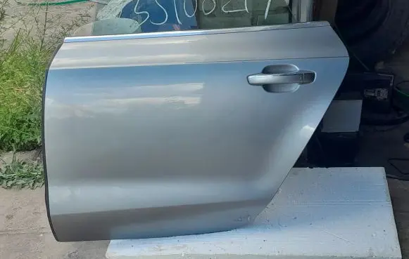 Audi A7 S7 4G Rear door