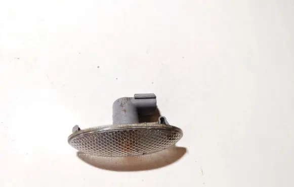 Toyota RAV 4 (XA30) Front fender indicator light 817300d032