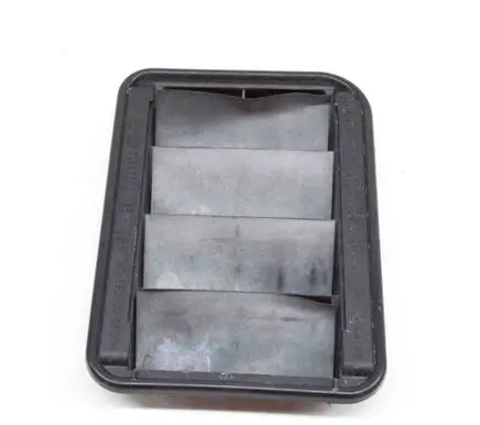 BMW i3 Quarter panel pressure vent 9201647