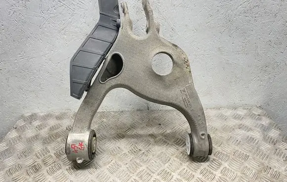 Rear control arm