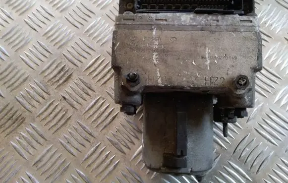 Peugeot 406 ABS Pump 0265216003 0273004093