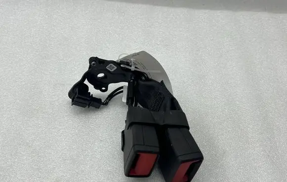 Audi A3 8Y Rear seatbelt buckle 8Y0857739P