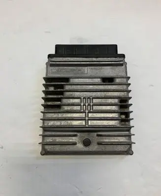 Ford Mondeo Mk III Engine control unit/module 5S7112A650HA 28011238 R0411C039A