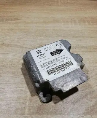 Opel Vectra B Airbag control unit/module 24416701