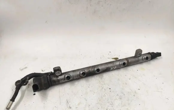 Mercedes-Benz A W169 Fuel main line pipe