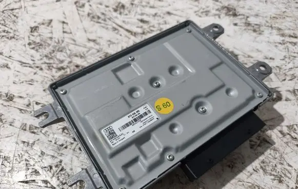 Audi A6 S6 C8 4K Sound amplifier 8Y0035465 8X0035465