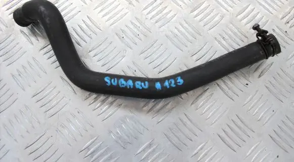 Subaru Impreza II Engine coolant pipe/hose